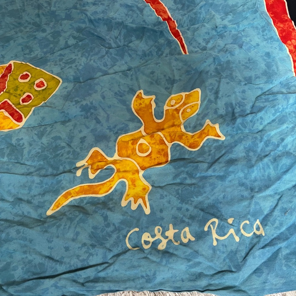 Tapestry With Lizards - Picture 2 of 8